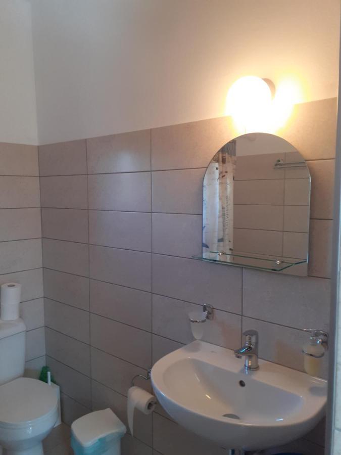Porto Heli Apartments ปาเลกาสตรอน ภายนอก รูปภาพ