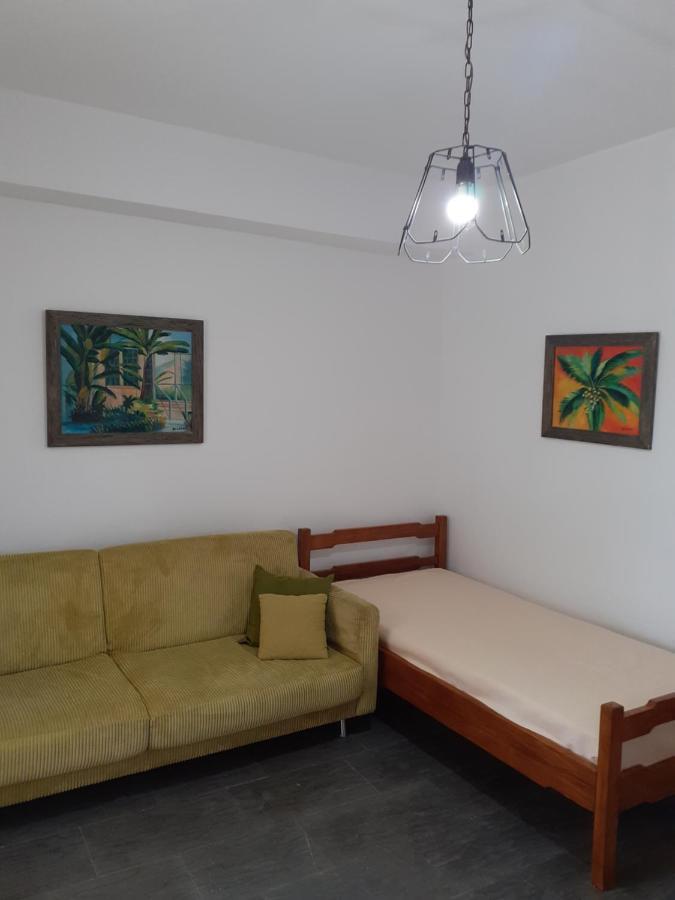 Porto Heli Apartments ปาเลกาสตรอน ภายนอก รูปภาพ