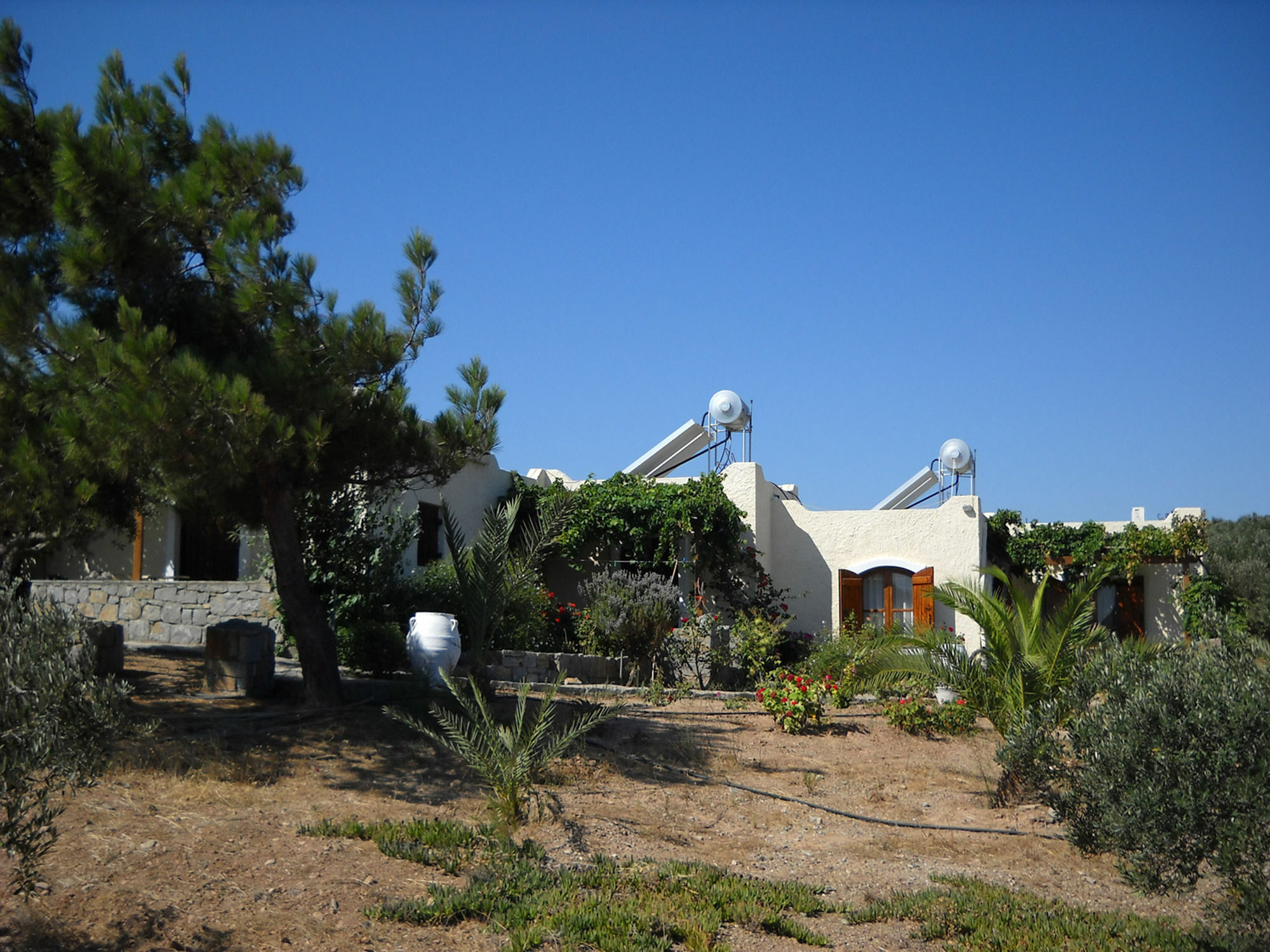 Porto Heli Apartments ปาเลกาสตรอน ภายนอก รูปภาพ